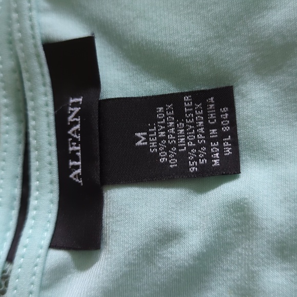 Asymmetrical Floral Lace Top With Matching Tank - Picture 2 of 7